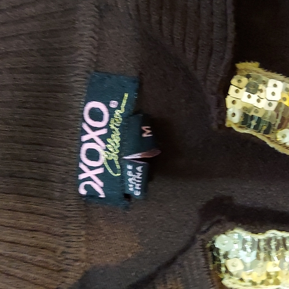 Shrugs - Picture 8 of 9